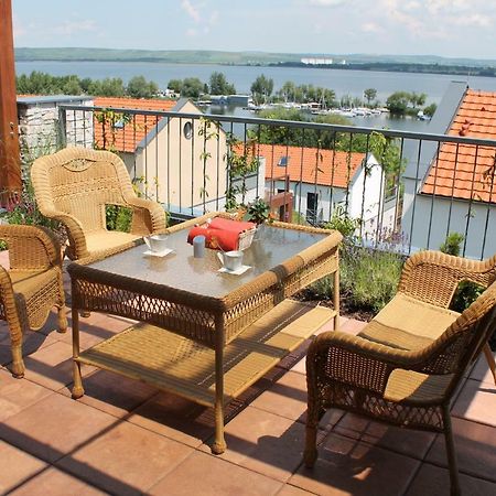 Apartman Palava - 1 Павлов Екстериор снимка